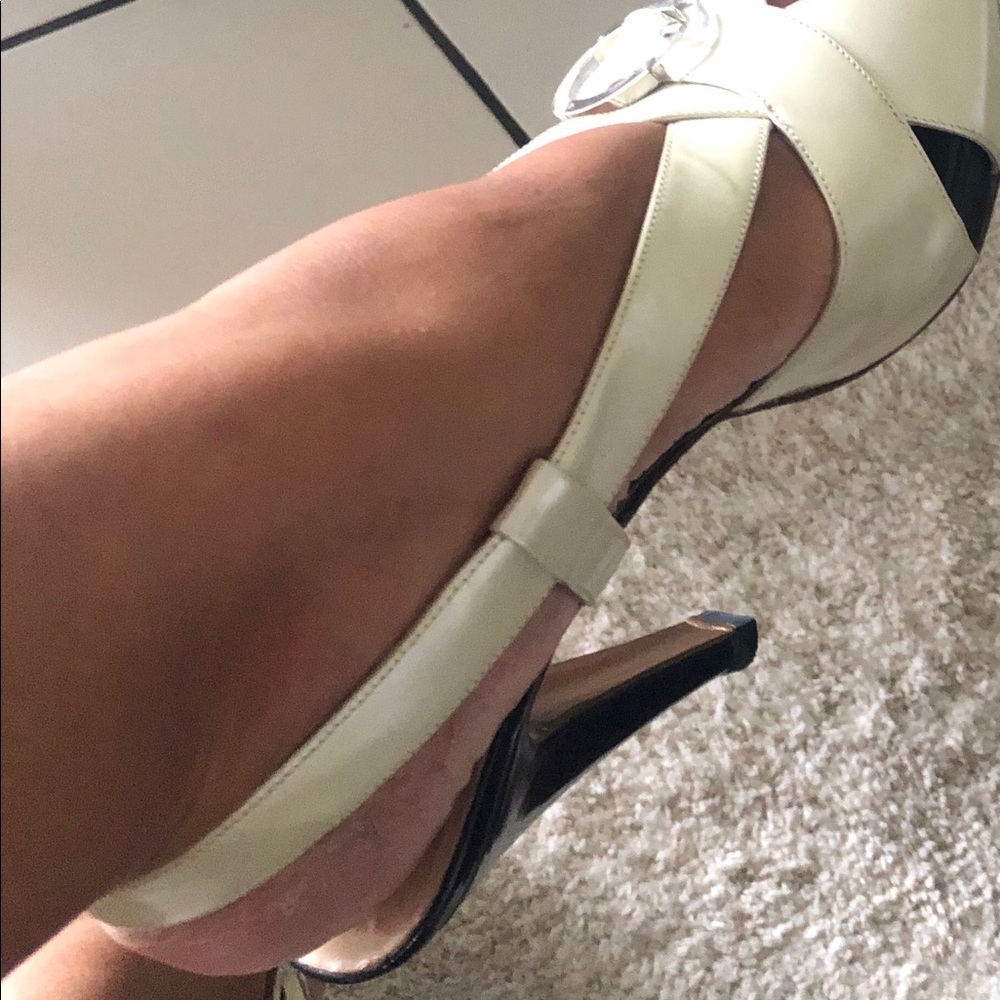 Ladies Sandals - Picture 10 of 11